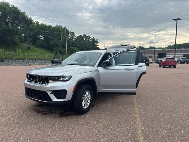 used 2023 Jeep Grand Cherokee car, priced at $33,659