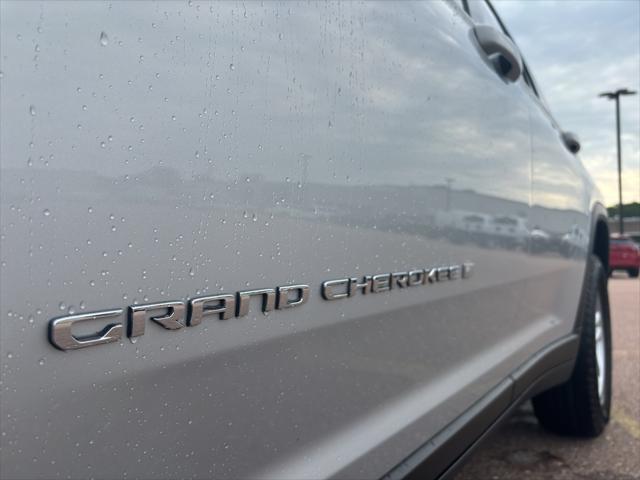 used 2023 Jeep Grand Cherokee car, priced at $33,659
