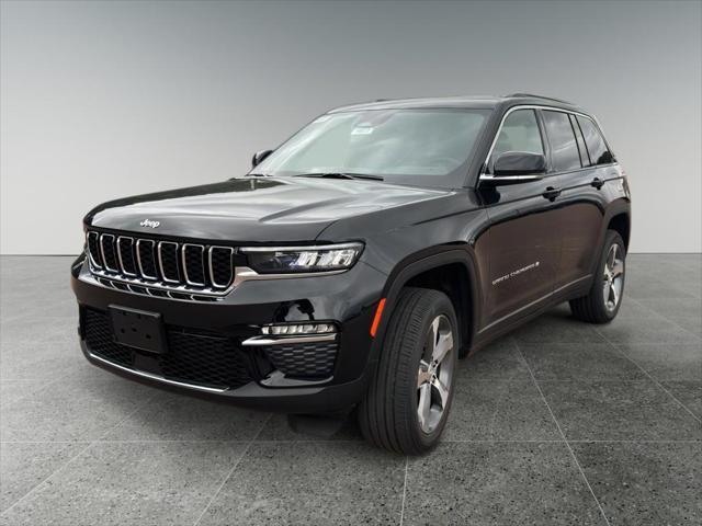 new 2025 Jeep Grand Cherokee car, priced at $51,115
