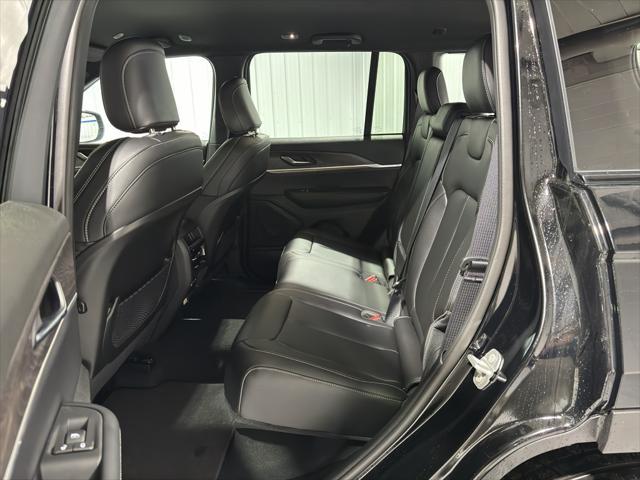 new 2025 Jeep Grand Cherokee car, priced at $51,215