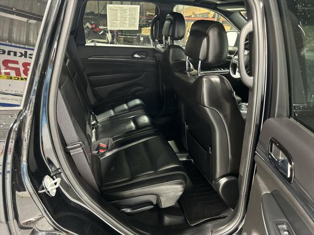 used 2021 Jeep Grand Cherokee car, priced at $28,288