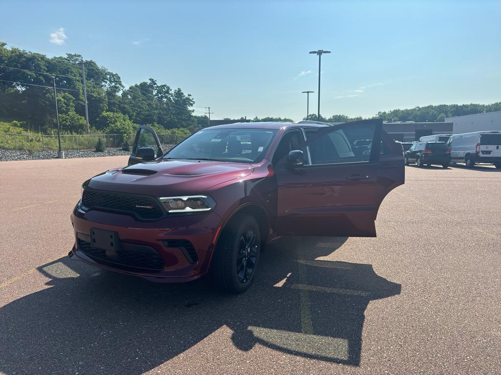 new 2025 Dodge Durango car, priced at $50,326