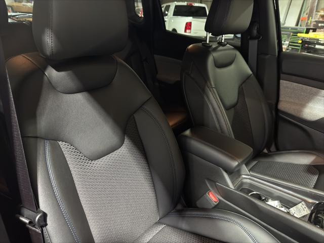 new 2025 Jeep Compass car, priced at $33,780