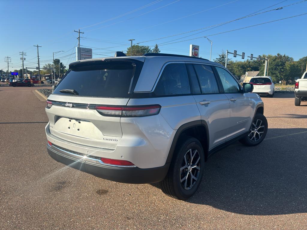 new 2025 Jeep Grand Cherokee car, priced at $48,490
