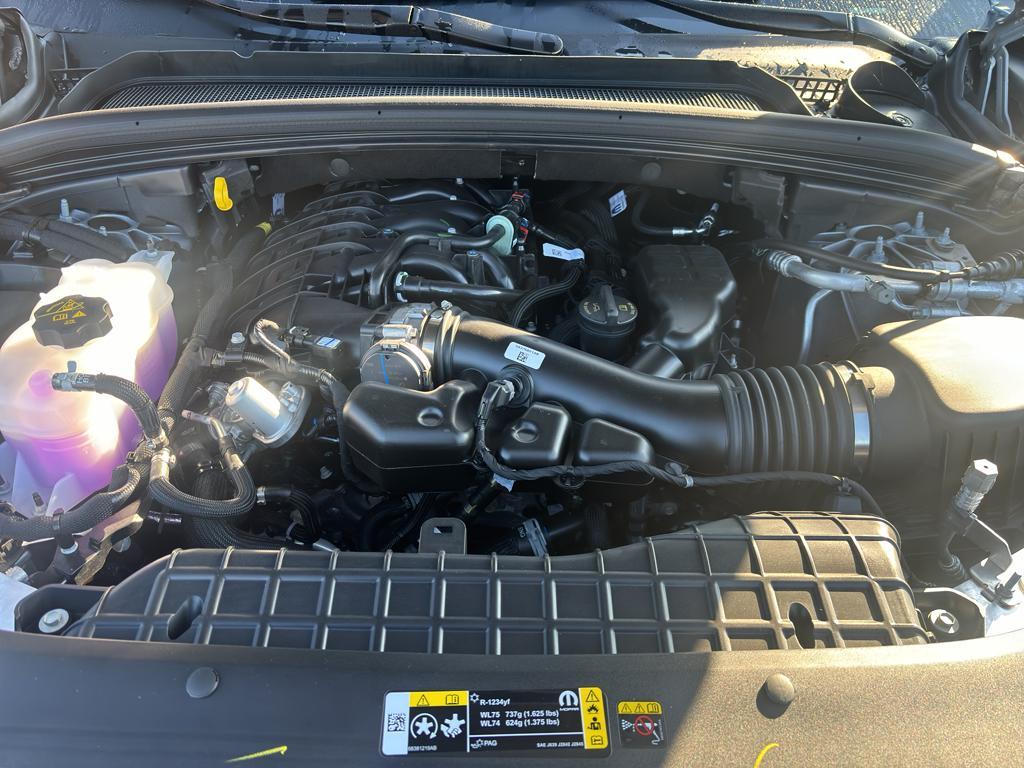 new 2025 Jeep Grand Cherokee car, priced at $48,490