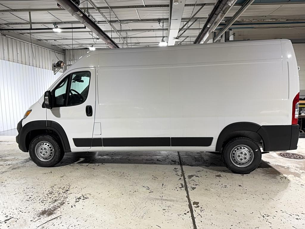 new 2025 Ram ProMaster 2500 car, priced at $54,386