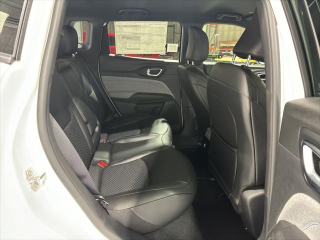 new 2025 Jeep Compass car, priced at $30,165
