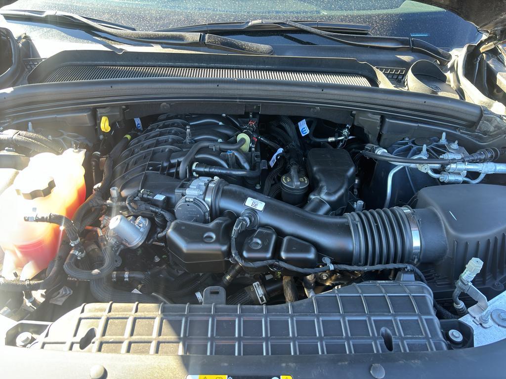 used 2024 Jeep Grand Cherokee L car, priced at $38,554