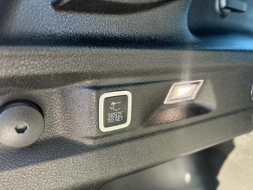 used 2024 Jeep Grand Cherokee L car, priced at $38,554