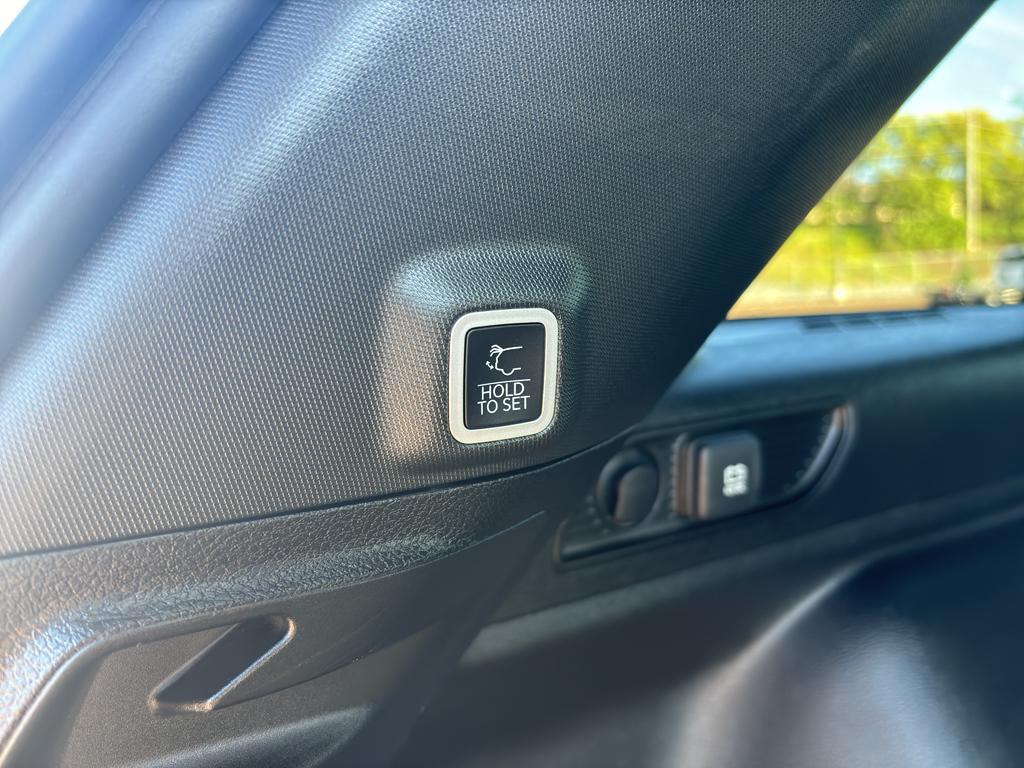 used 2024 Jeep Grand Cherokee car, priced at $31,434