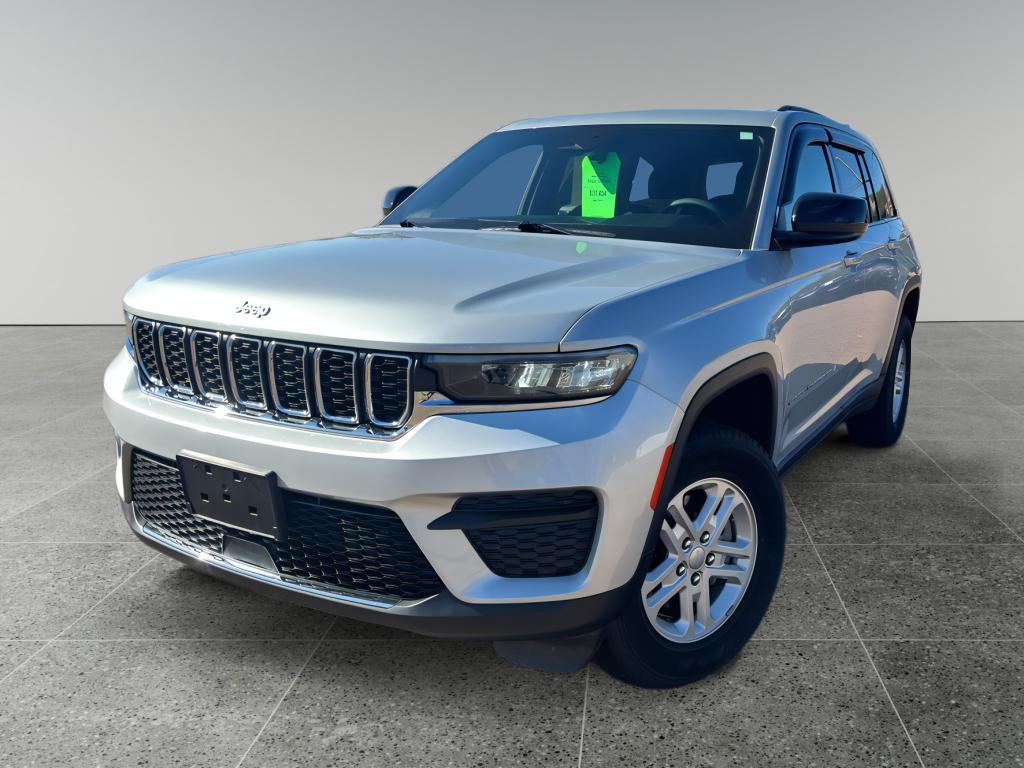 used 2024 Jeep Grand Cherokee car, priced at $31,434