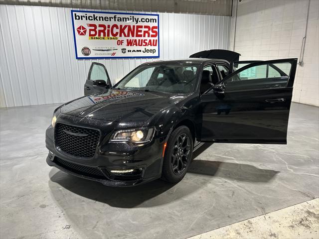 used 2022 Chrysler 300 car, priced at $28,326