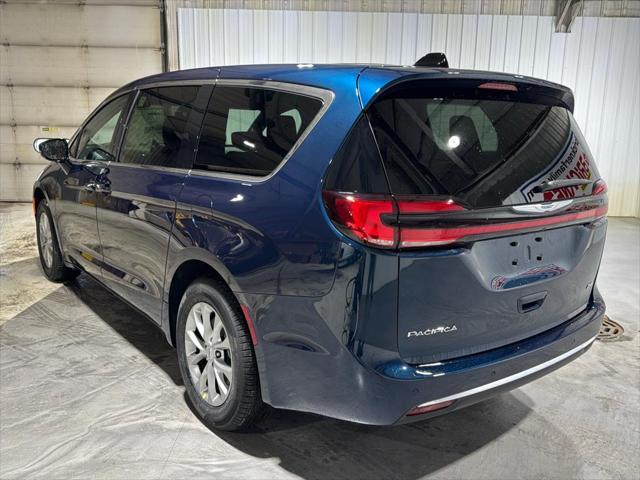 new 2025 Chrysler Pacifica car, priced at $47,635