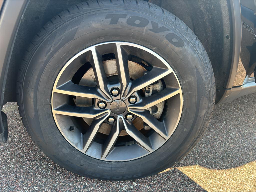 used 2021 Jeep Grand Cherokee car, priced at $25,993