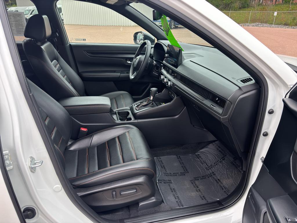 used 2025 Honda CR-V Hybrid car, priced at $36,939