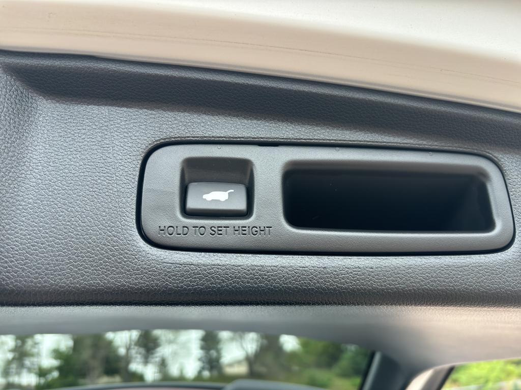 used 2025 Honda CR-V Hybrid car, priced at $36,939