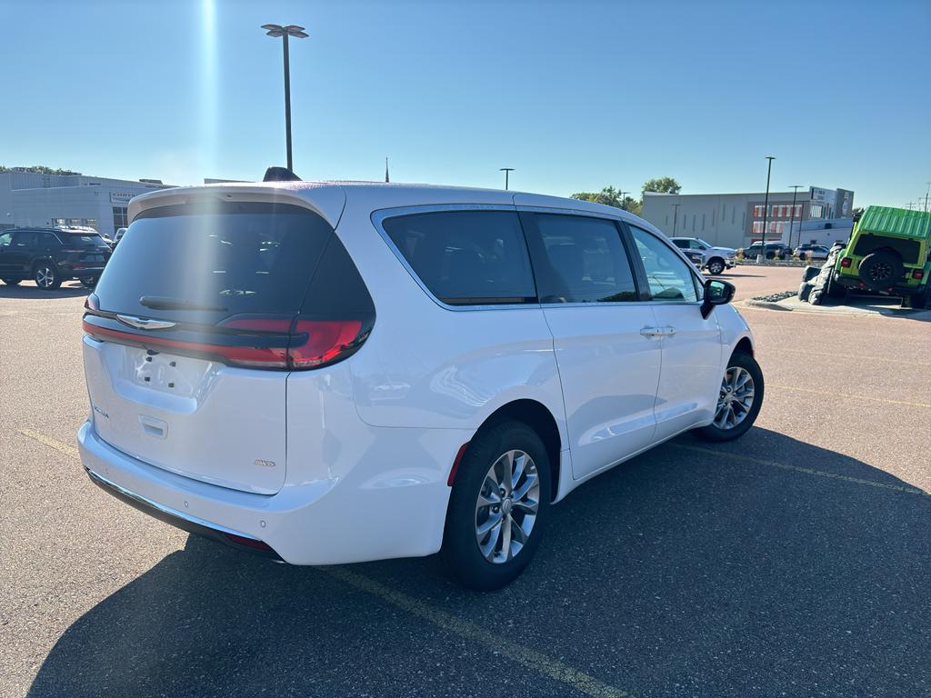 new 2026 Chrysler Pacifica car, priced at $47,455