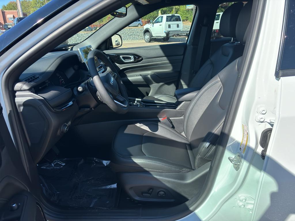 new 2026 Jeep Compass car, priced at $36,750