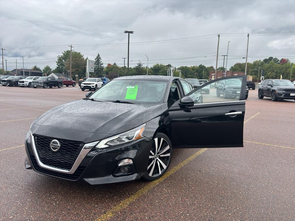 used 2020 Nissan Altima car, priced at $22,386