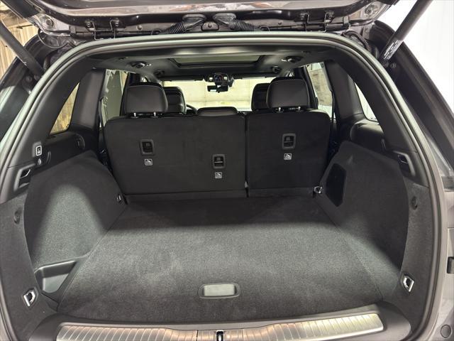 new 2025 Jeep Grand Cherokee car, priced at $66,655