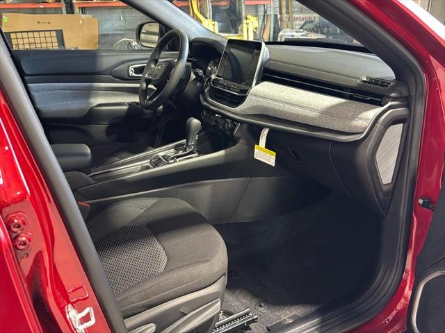 new 2025 Jeep Compass car, priced at $28,090