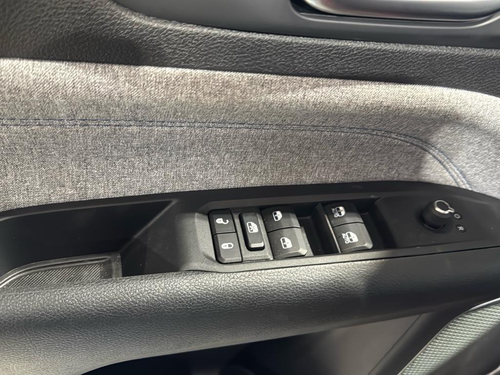 new 2025 Jeep Compass car, priced at $28,090