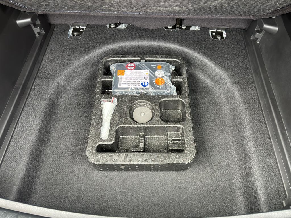 used 2024 Jeep Compass car, priced at $25,528