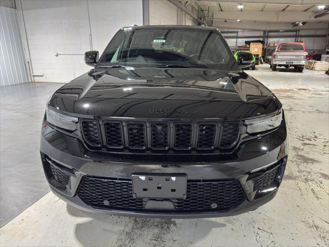 new 2025 Jeep Grand Cherokee car, priced at $56,655
