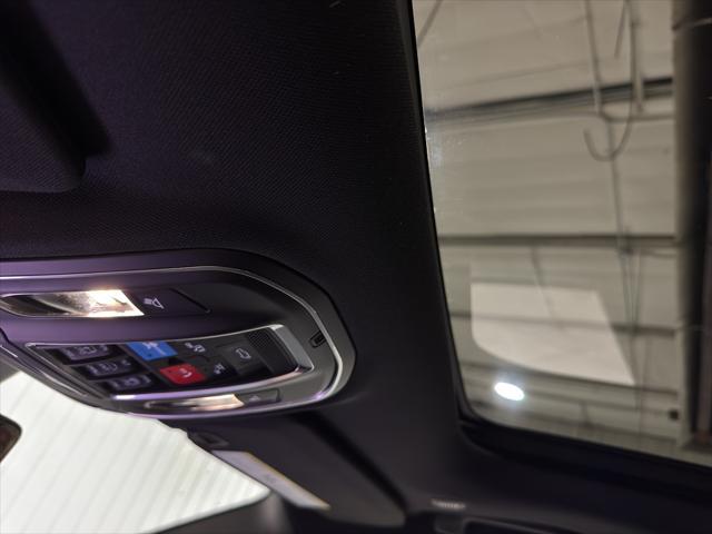new 2025 Jeep Grand Cherokee car, priced at $56,655
