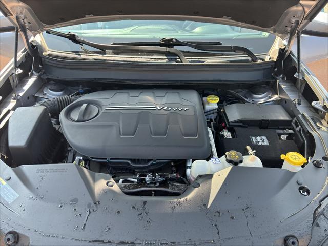 used 2019 Jeep Cherokee car, priced at $19,726