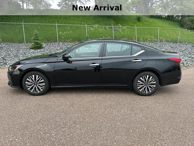 used 2023 Nissan Altima car, priced at $23,276