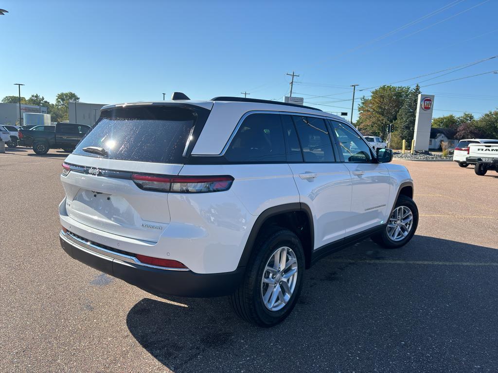 new 2025 Jeep Grand Cherokee car, priced at $44,140
