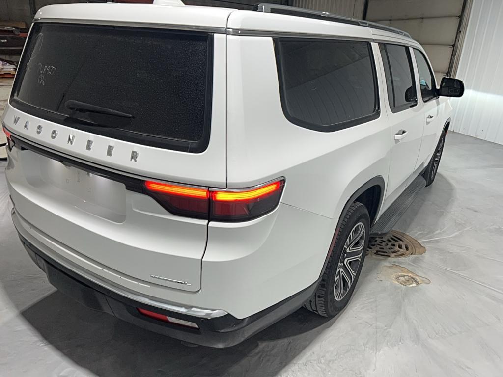 used 2023 Jeep Wagoneer L car