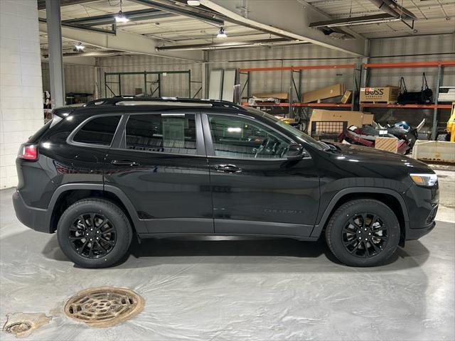 used 2023 Jeep Cherokee car, priced at $26,959