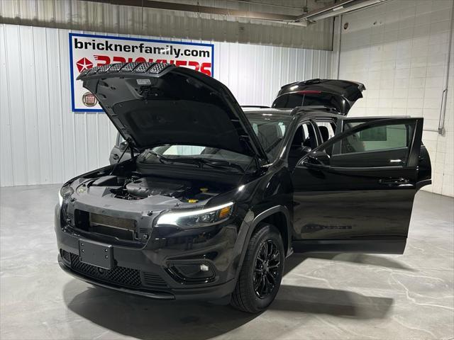 used 2023 Jeep Cherokee car, priced at $26,959