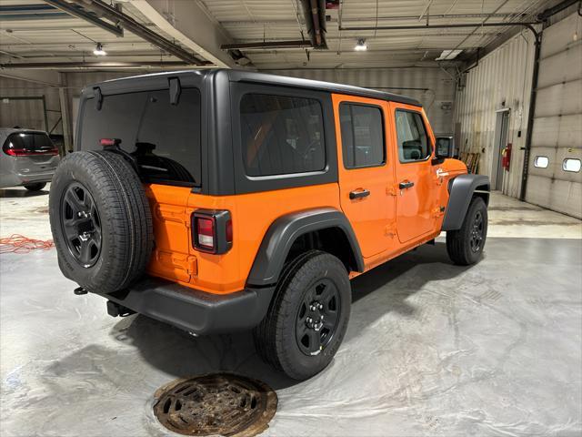new 2025 Jeep Wrangler car, priced at $47,670