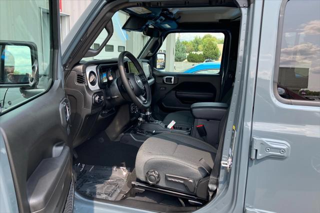 new 2025 Jeep Wrangler car, priced at $53,230