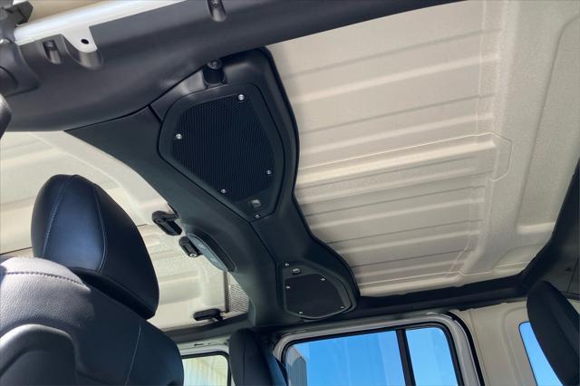 new 2025 Jeep Wrangler car, priced at $60,180