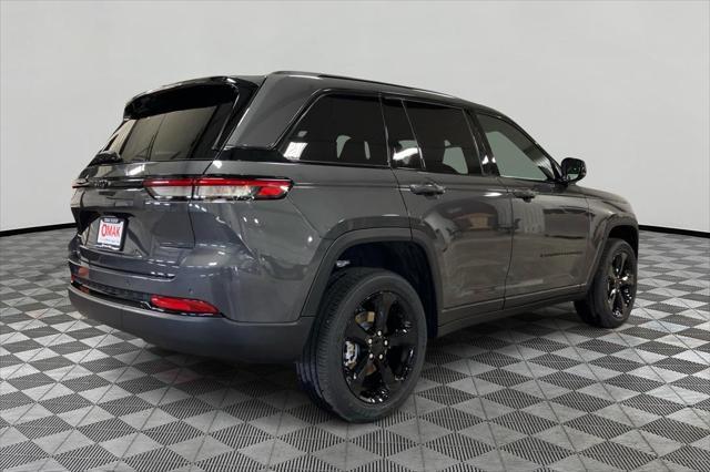 new 2025 Jeep Grand Cherokee car, priced at $41,495