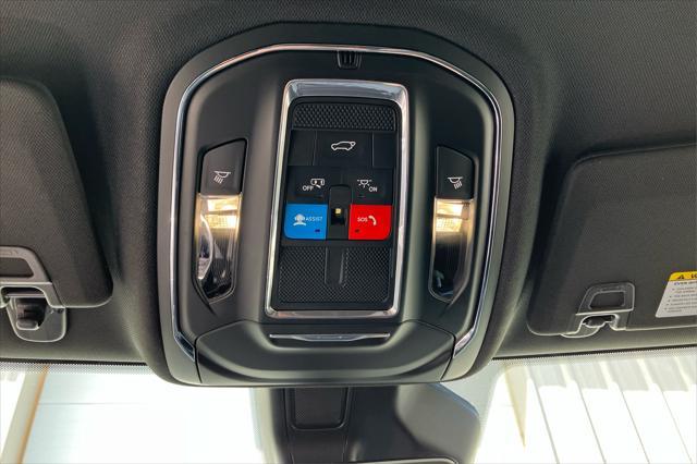 new 2025 Jeep Grand Cherokee car, priced at $41,495