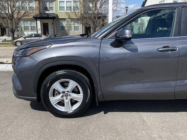 used 2024 Toyota Highlander car, priced at $37,631