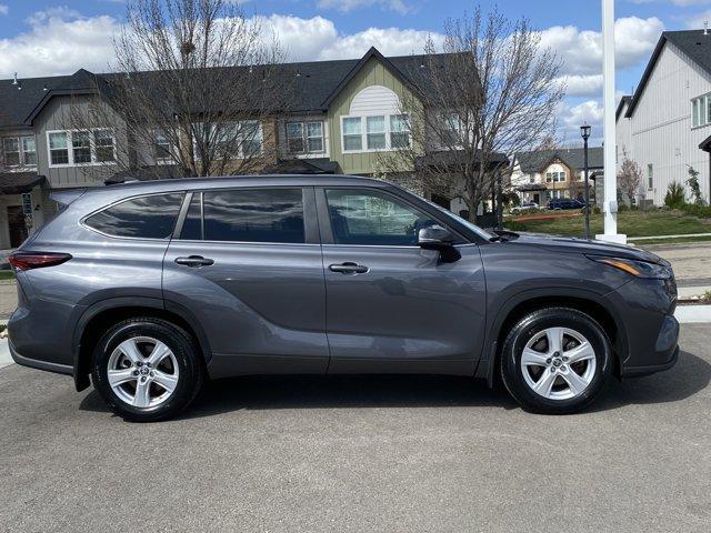 used 2024 Toyota Highlander car, priced at $37,631