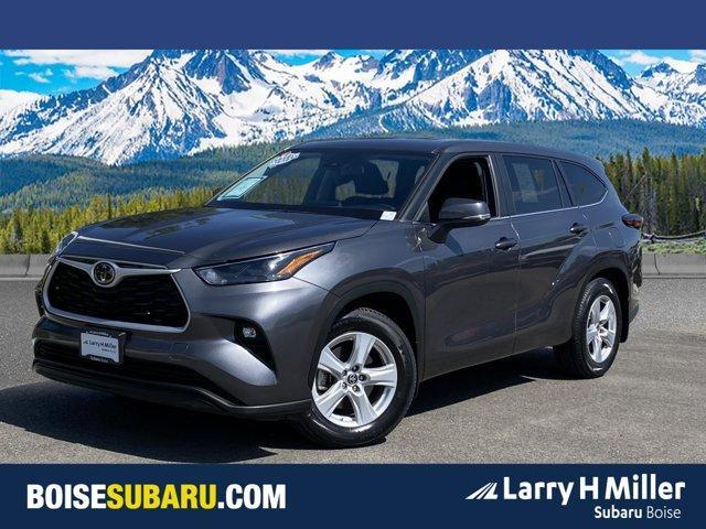 used 2024 Toyota Highlander car, priced at $38,714