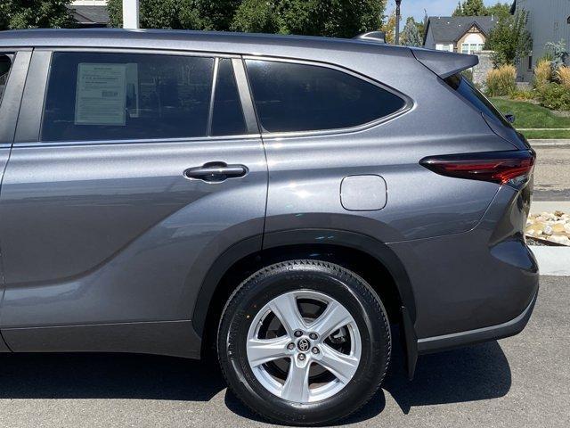 used 2024 Toyota Highlander car, priced at $32,931