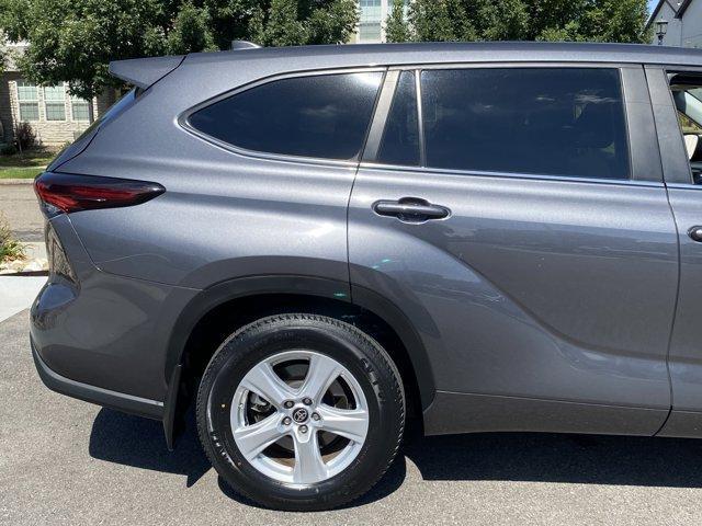 used 2024 Toyota Highlander car, priced at $32,931