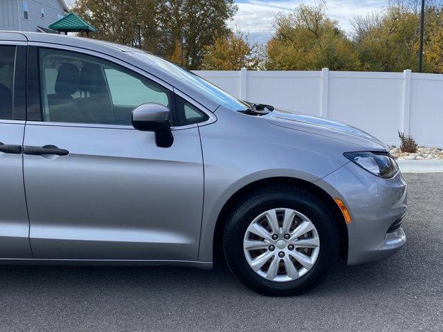used 2019 Chrysler Pacifica car, priced at $17,916