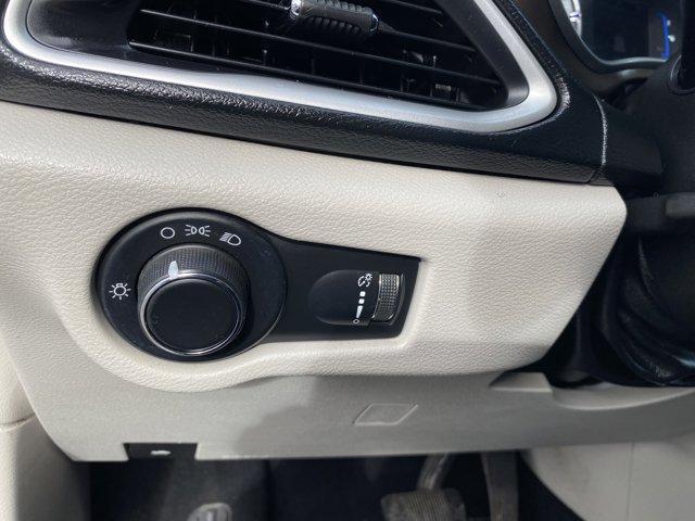 used 2019 Chrysler Pacifica car, priced at $17,916