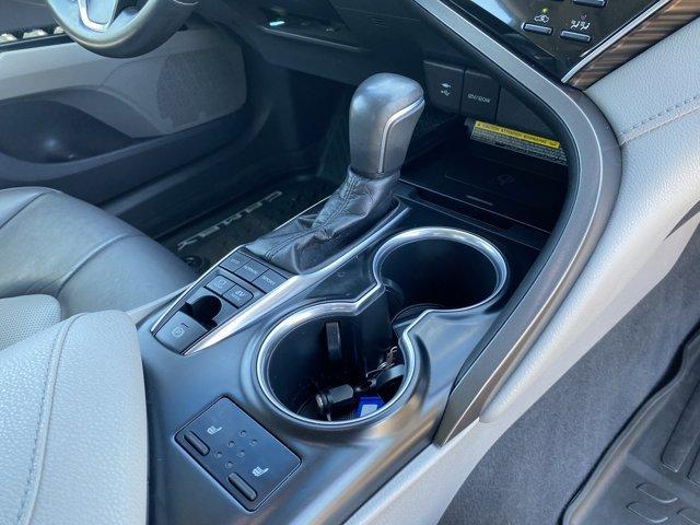 used 2018 Toyota Camry Hybrid car, priced at $24,989