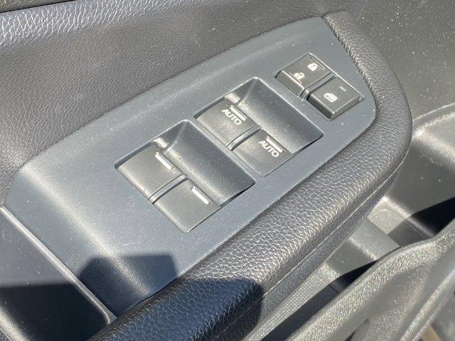 used 2022 Honda Pilot car, priced at $33,627