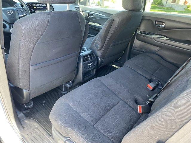 used 2022 Honda Pilot car, priced at $33,627
